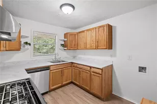 209 Augusta Dr SE, Marietta, GA 30067 - Photo 11