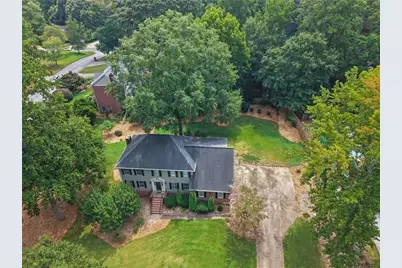 3856 Cynthia Way SW, Lilburn, GA 30047 - Photo 37