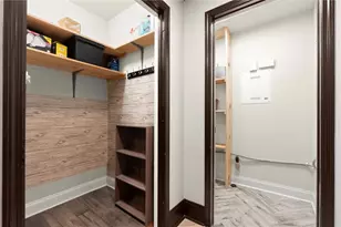 5583 Julian Pl, Atlanta, GA 30342 - Photo 3