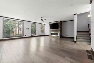 5583 Julian Pl, Atlanta, GA 30342 - Photo 13