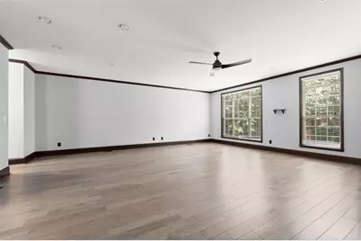 5583 Julian Place, Atlanta, GA 30342 - Photo 15