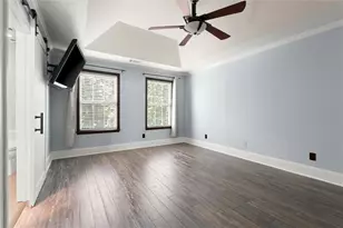 5583 Julian Pl, Atlanta, GA 30342 - Photo 17