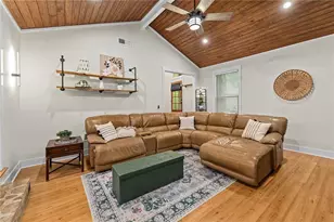 4358 Inverary Walk NE, Roswell, GA 30075 - Photo 9