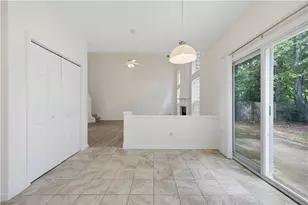 395 Cadeleigh Ct, Johns Creek, GA 30005 - Photo 17