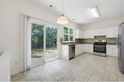 395 Cadeleigh Court, Johns Creek, GA 30005 - Photo 13