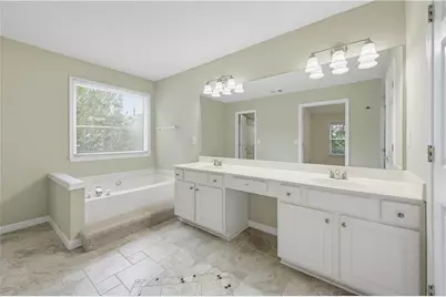 395 Cadeleigh Court, Johns Creek, GA 30005 - Photo 23
