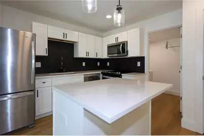 150 Hunters Cove, Roswell, GA 30076 - Photo 11