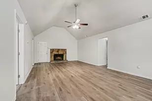 3503 Warwick Way, Snellville, GA 30039 - Photo 3