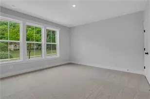 118 Bridgecrest Rd, Roswell, GA 30075 - Photo 5