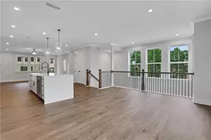118 Bridgecrest Rd, Roswell, GA 30075 - Photo 3