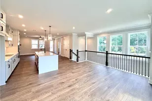 118 Bridgecrest Rd, Roswell, GA 30075 - Photo 3