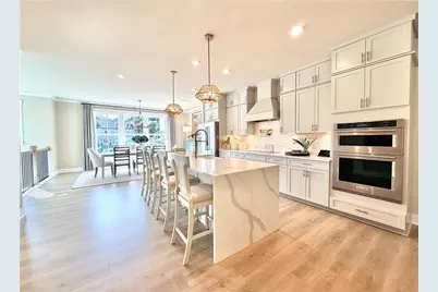 118 Bridgecrest Road, Roswell, GA 30075 - Photo 1