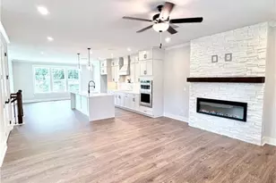 118 Bridgecrest Rd, Roswell, GA 30075 - Photo 7