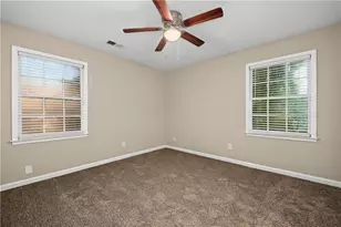 212 Sarann Ct NW, Lilburn, GA 30047 - Photo 11