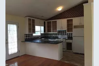 8257 Mountain Pass, Riverdale, GA 30274 - Photo 9