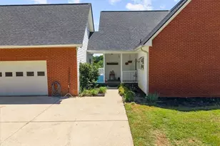 8135 Wallace Wood Rd, Gainesville, GA 30506 - Photo 39