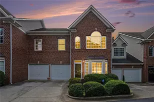 5004 Lexington Dr, Roswell, GA 30075 - Photo 1
