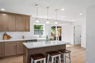 4770 Shallow Ridge Rd NE, Kennesaw, GA 30144 - Photo 7