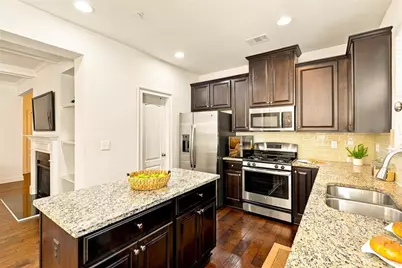 2018 Brightleaf Way #98, Marietta, GA 30060 - Photo 3