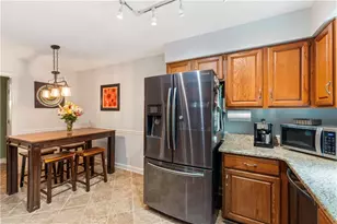2220 Defoors Ferry Rd NW, Atlanta, GA 30318 - Photo 7