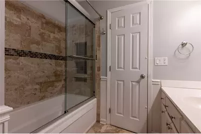 2424 Rhine Court, Lawrenceville, GA 30043 - Photo 9