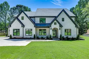 5222 L J Martin Dr, Gainesville, GA 30507 - Photo 1