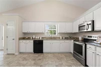 4011 Lafayette Way, Loganville, GA 30052 - Photo 13