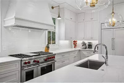 934 Winall Down Road NE, Atlanta, GA 30319 - Photo 17