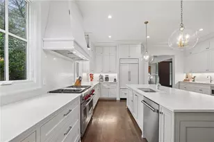 934 Winall Down Rd NE, Atlanta, GA 30319 - Photo 9
