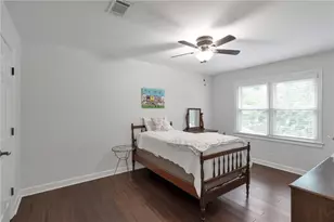 5638 River Oaks Pl, Sandy Springs, GA 30327 - Photo 17