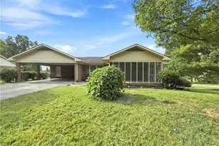 208 Woodland Circle SE, Calhoun, GA 30701 - Photo 3