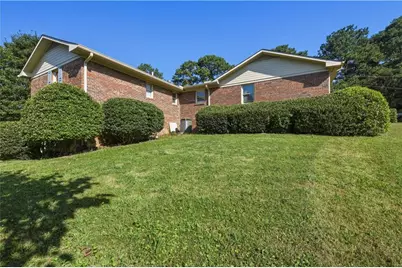 208 Woodland Circle SE, Calhoun, GA 30701 - Photo 35