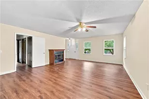 208 Woodland Circle SE, Calhoun, GA 30701 - Photo 7