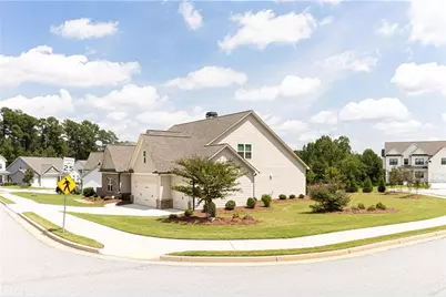 161 Parkers Place, Hoschton, GA 30548 - Photo 3