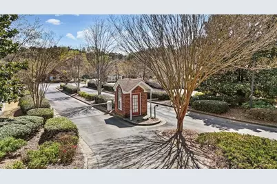 1923 Kolb Farm Circle SW, Marietta, GA 30008 - Photo 15
