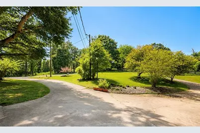 3931 Green Drive, Gainesville, GA 30506 - Photo 5