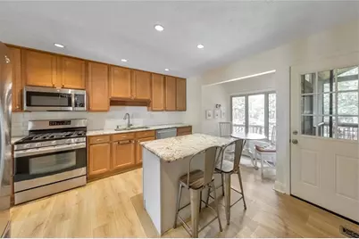 3701 Thornwood Way, Marietta, GA 30062 - Photo 17