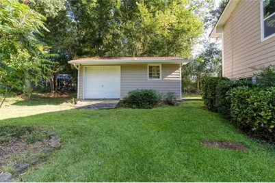 185 Lakeshore Circle SE, Acworth, GA 30101 - Photo 43