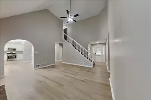 1075 Crystal Water Dr, Lawrenceville, GA 30045 - Photo 3