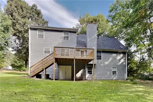 1075 Crystal Water Dr, Lawrenceville, GA 30045 - Photo 17