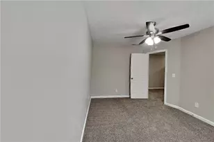 1075 Crystal Water Dr, Lawrenceville, GA 30045 - Photo 13