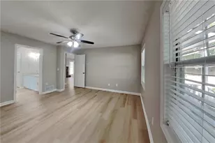 1075 Crystal Water Dr, Lawrenceville, GA 30045 - Photo 7