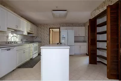 1100 Pine Grove Pointe Drive, Roswell, GA 30075 - Photo 7