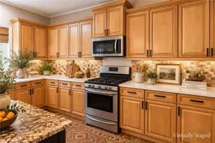 1038 Island View Ct, Buford, GA 30518 - Photo 11