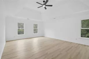 2211 Brooke Farm Trail, Dunwoody, GA 30338 - Photo 15