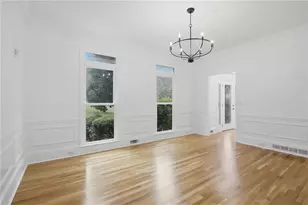 2211 Brooke Farm Trail, Dunwoody, GA 30338 - Photo 5