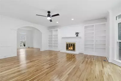 2211 Brooke Farm Trail, Dunwoody, GA 30338 - Photo 9