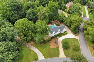 2211 Brooke Farm Trail, Dunwoody, GA 30338 - Photo 51