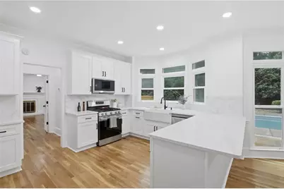 2211 Brooke Farm Trail, Dunwoody, GA 30338 - Photo 11