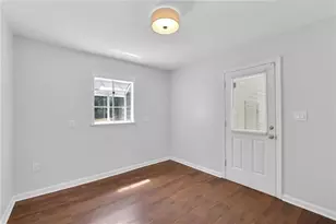 1655 Lucelle Ave, Stone Mountain, GA 30087 - Photo 11